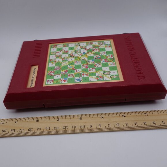 Magnetic Games 5-in-1 Travel Game with Checkers, Chess,  Pahrcheesi & Backgammon - Picture 6 of 14